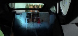 Le siège arrière d&rsquo;une voiture transparente par camouflage optique