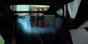 Le siège arrière d&rsquo;une voiture transparente par camouflage optique